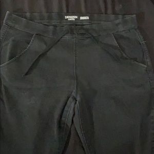 Denizen from Levi’s jogger